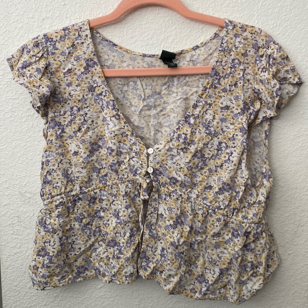 purple and yellow top